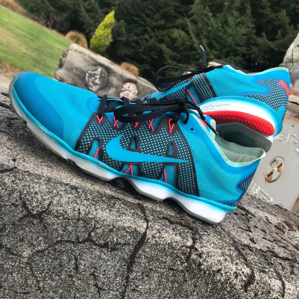 Nike Zoom blue sneakers